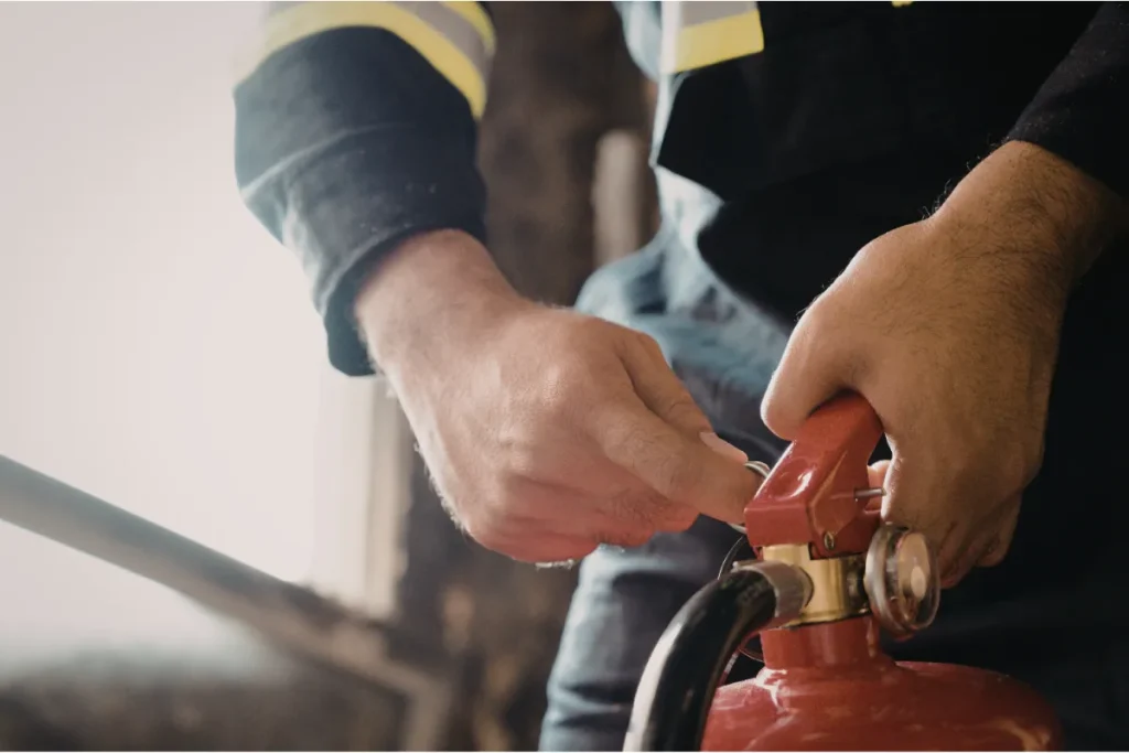 comment-choisir-son-prestataire-pour-une-formation-incendie-en-ile-de-france